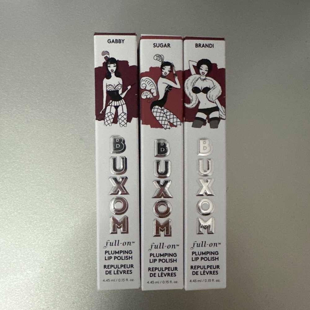 Buxom plumping lip gloss